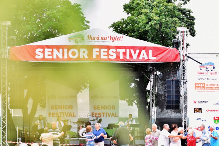 Přečtete si více ze článku Senior Festival přilákal na tisícovku návštěvníků