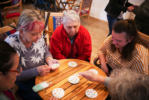 S Dobrovolniky Chrudimske Charity | Hurá na Výlet