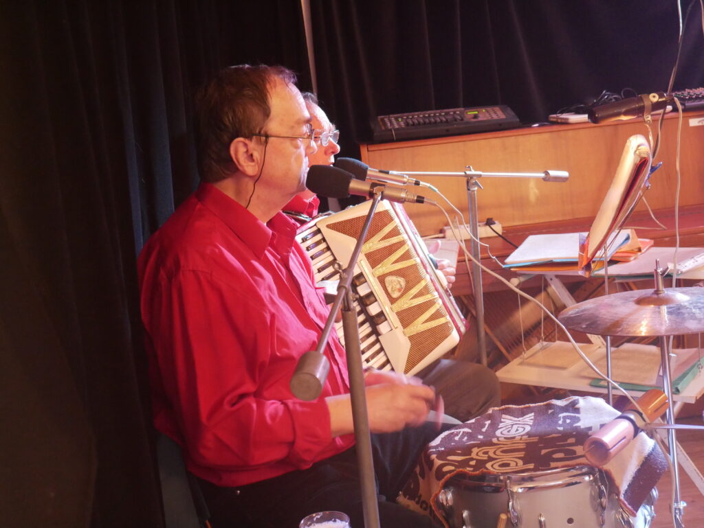 10.10. Bratri Malinovi – Hudebni Patek S Bratry Malinovymi 2 | Hurá na Výlet