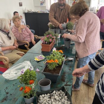 Jaro v&nbsp;truhlíku – workshop s&nbsp;Jakubem Skřepským.
